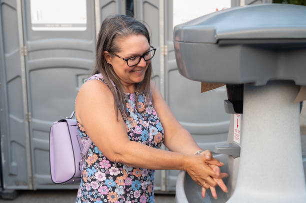 Best Construction site porta potty rental  in South Haven, MI